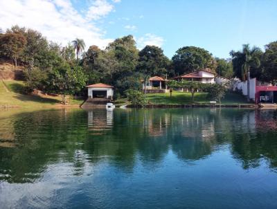 Rancho para Venda, em C�ssia, bairro ., 3 dormit�rios, 3 banheiros, 1 su�te